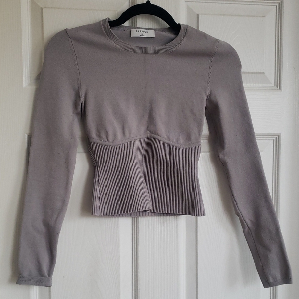 Babaton Women's Long Sleeve Top in Light Gray